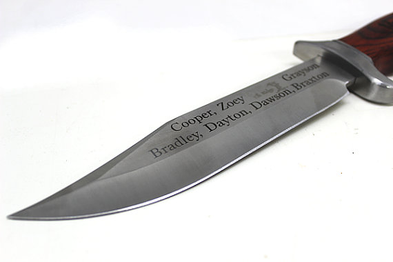 knife engraving